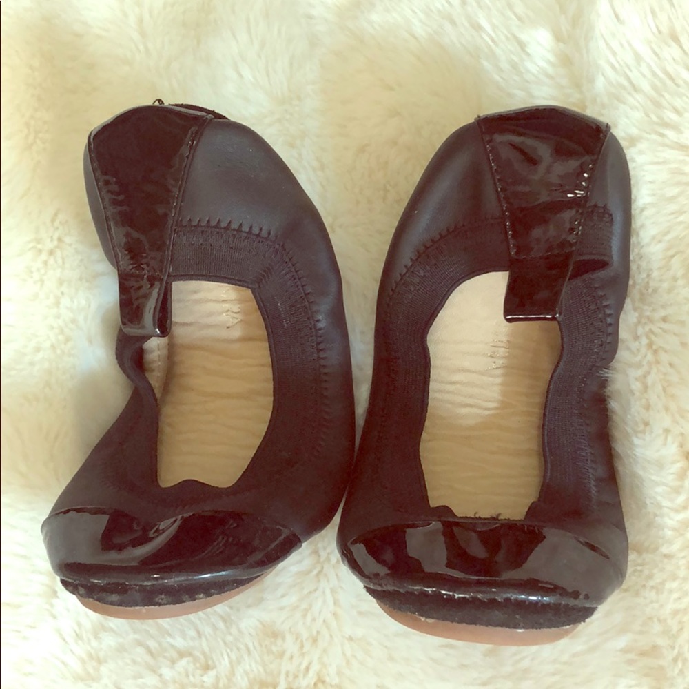 Girls black patent Yosi Santa ballet flats - Sz 1